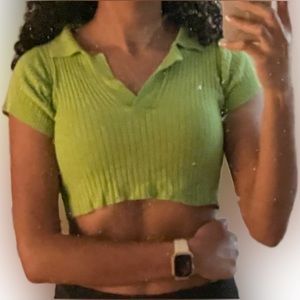 Green cropped top